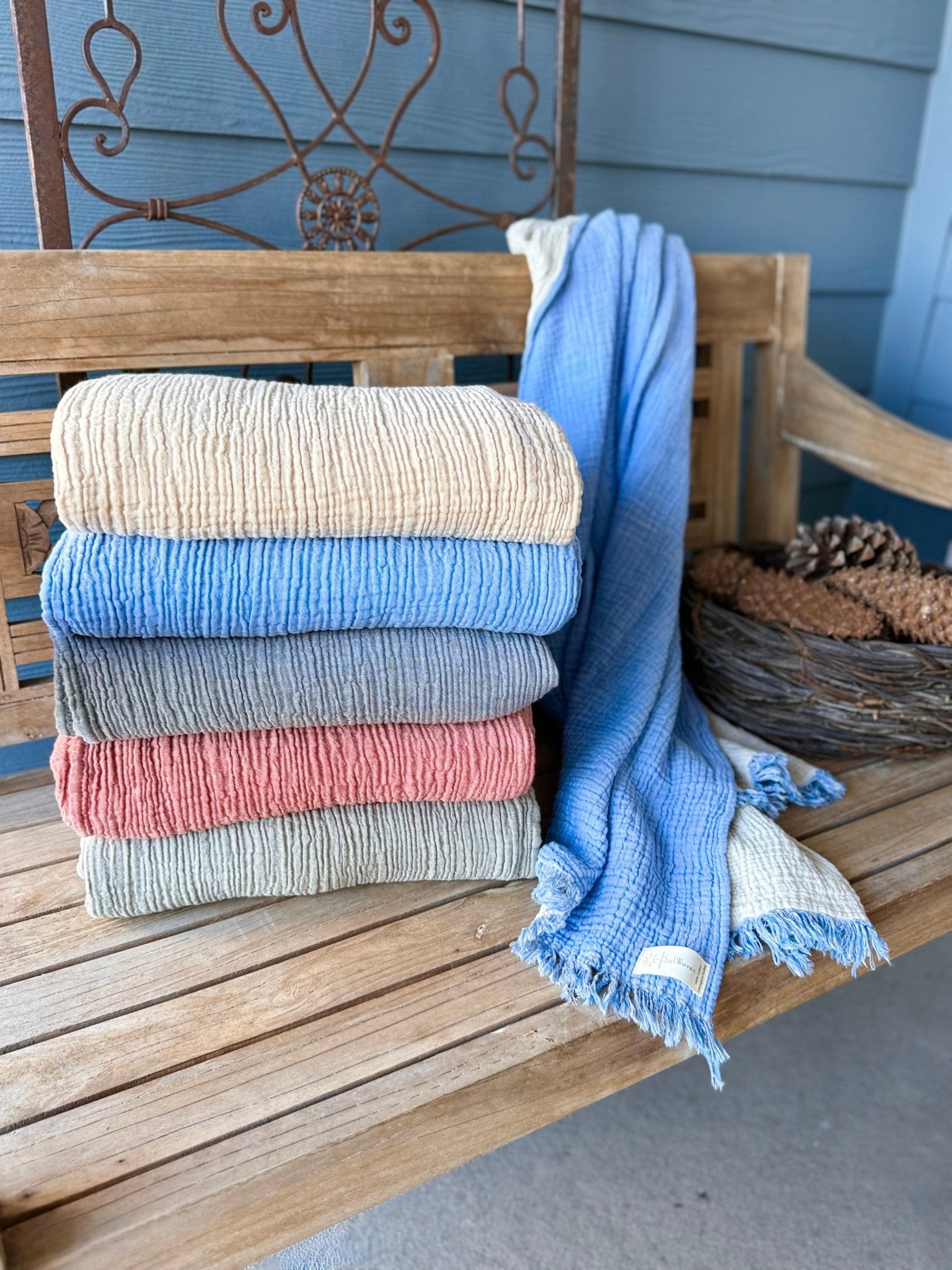 Milos Throw - SolWoven