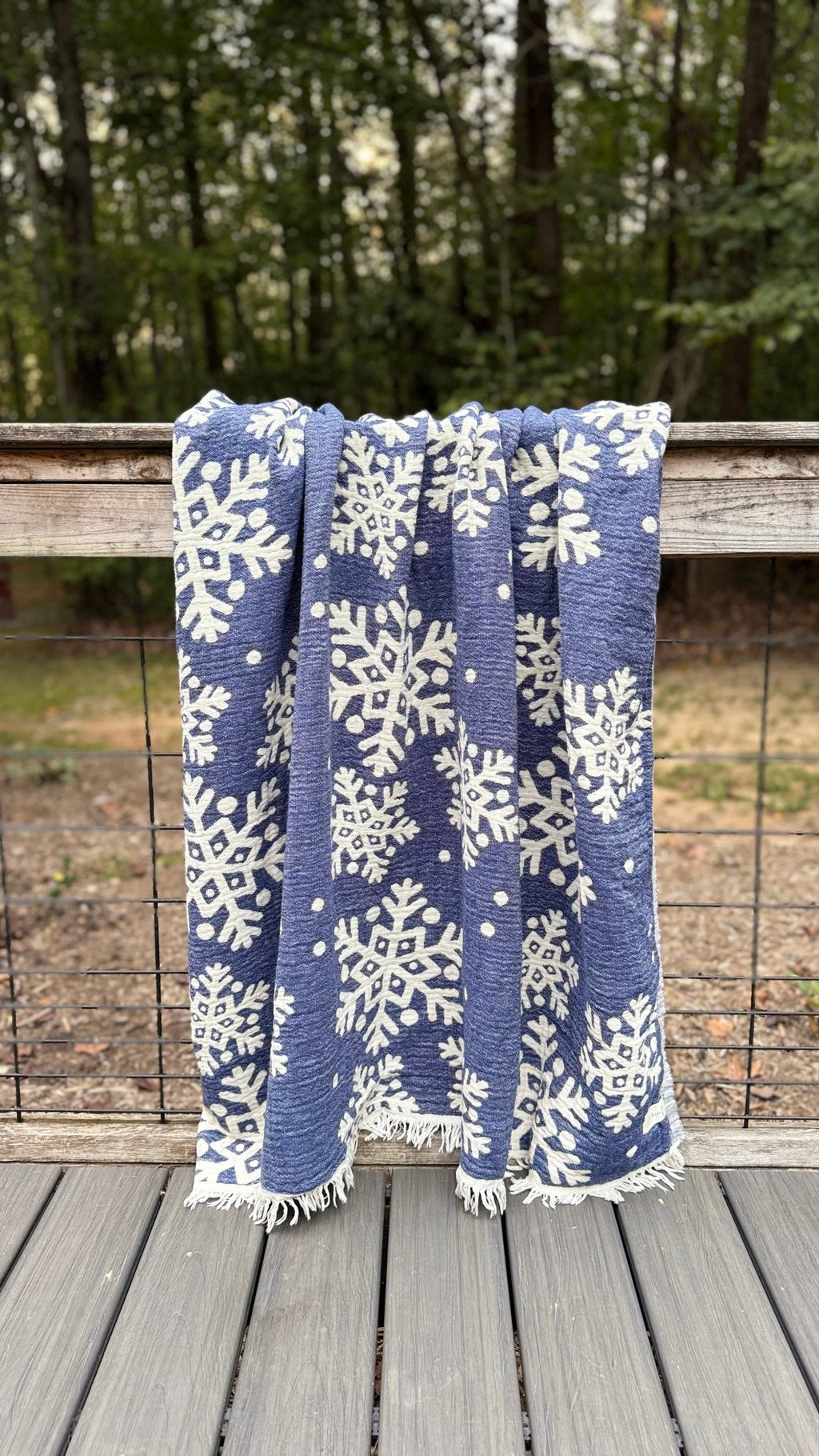 North Pole Throw - SolWoven