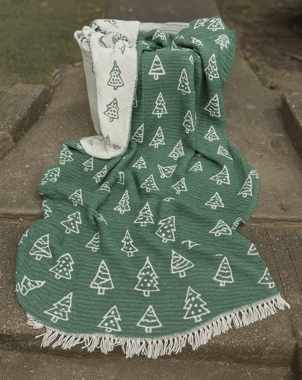 North Pole Throw - SolWoven