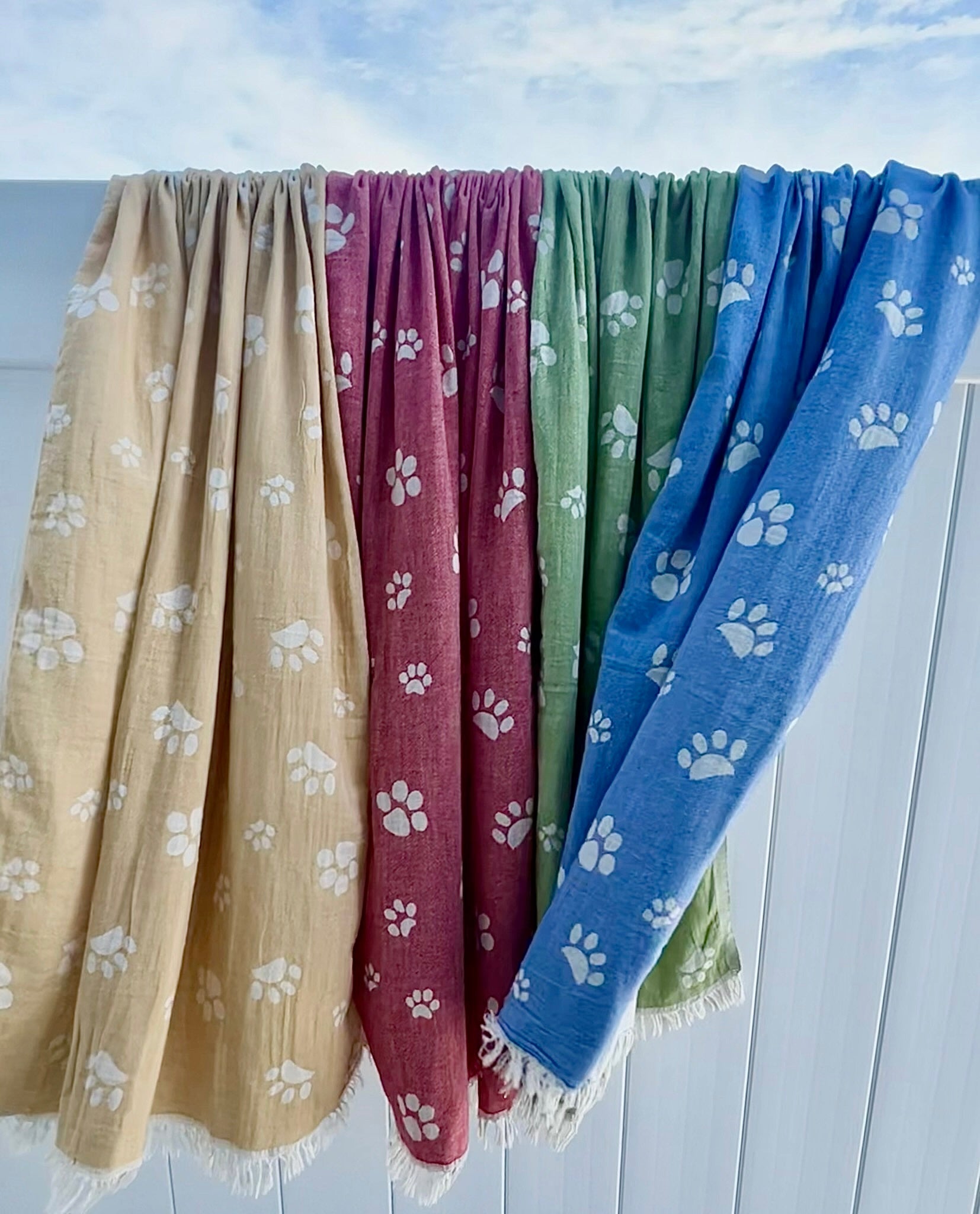 Playa Mascotas Towel - SolWoven